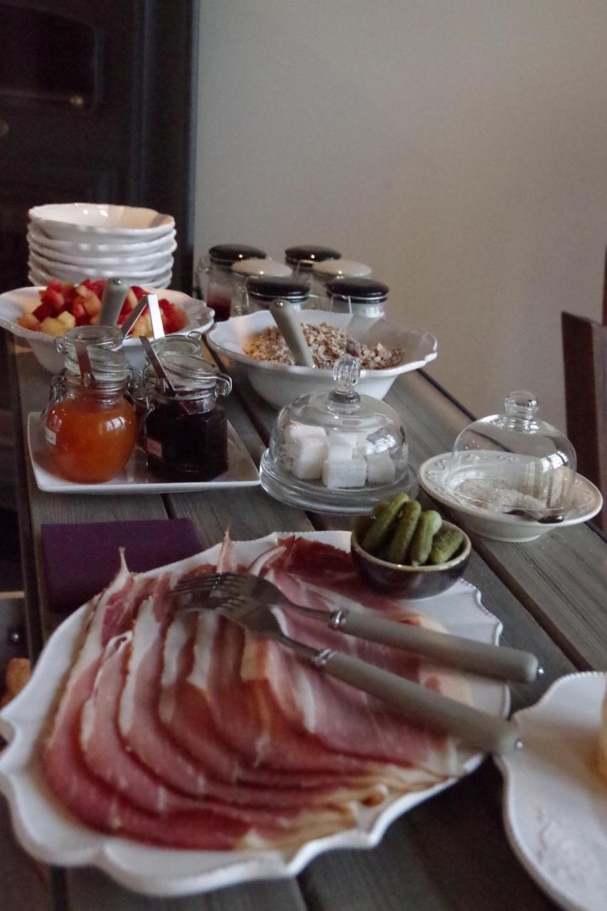 Hotel Le Manoir Des Aromes Brugny-Vaudancourt Esterno foto